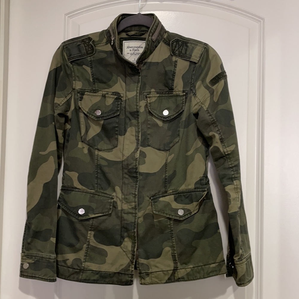 Spring / Fall Utility Jacket - image 7